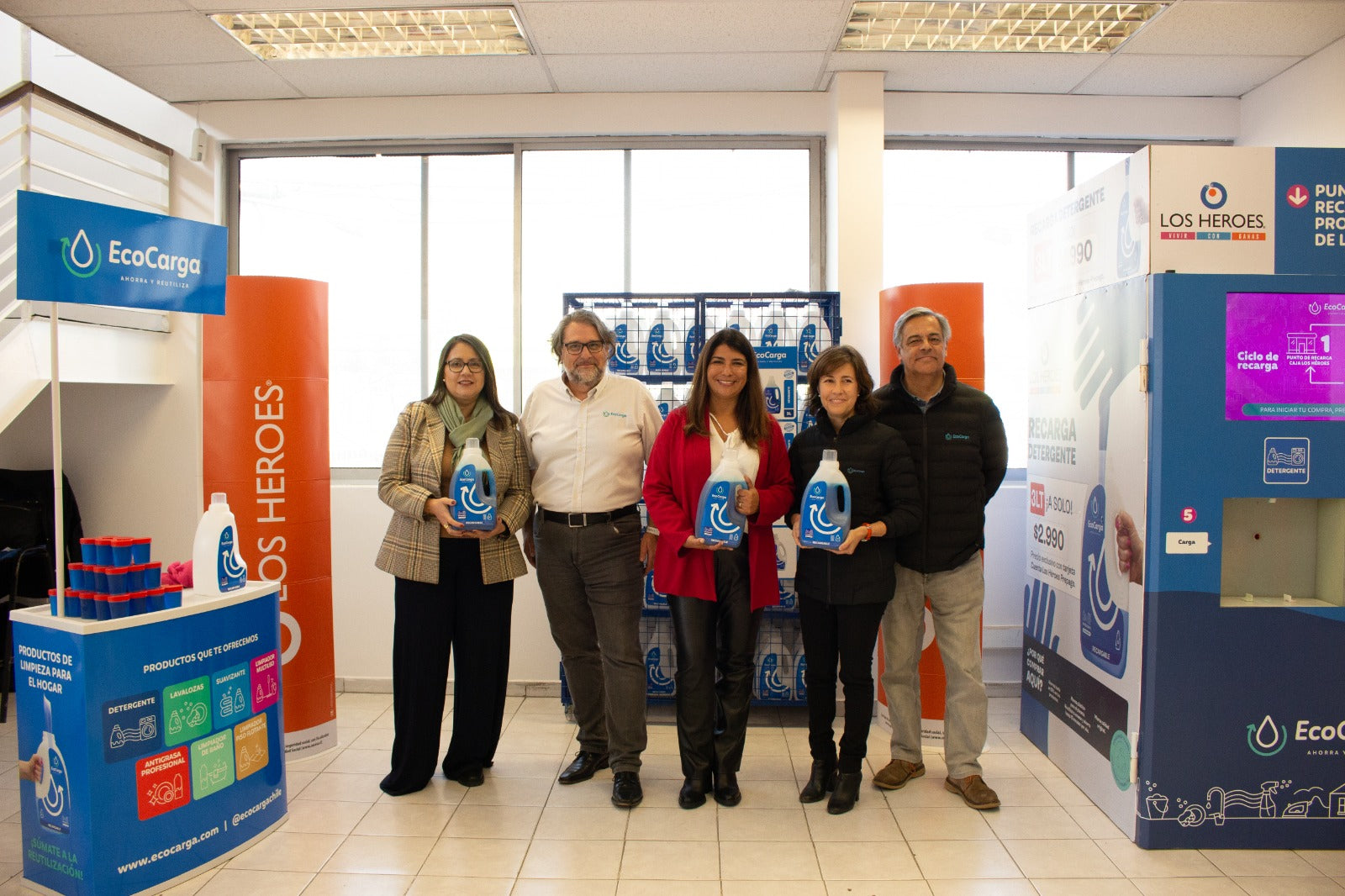 Caja Los Héroes inaugura su primer punto de recarga EcoCarga en Maipú